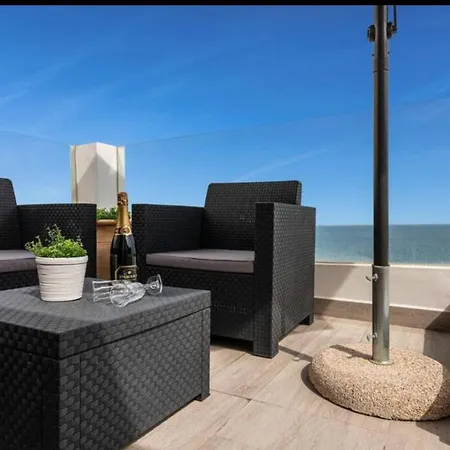 Carvajal Apartment *